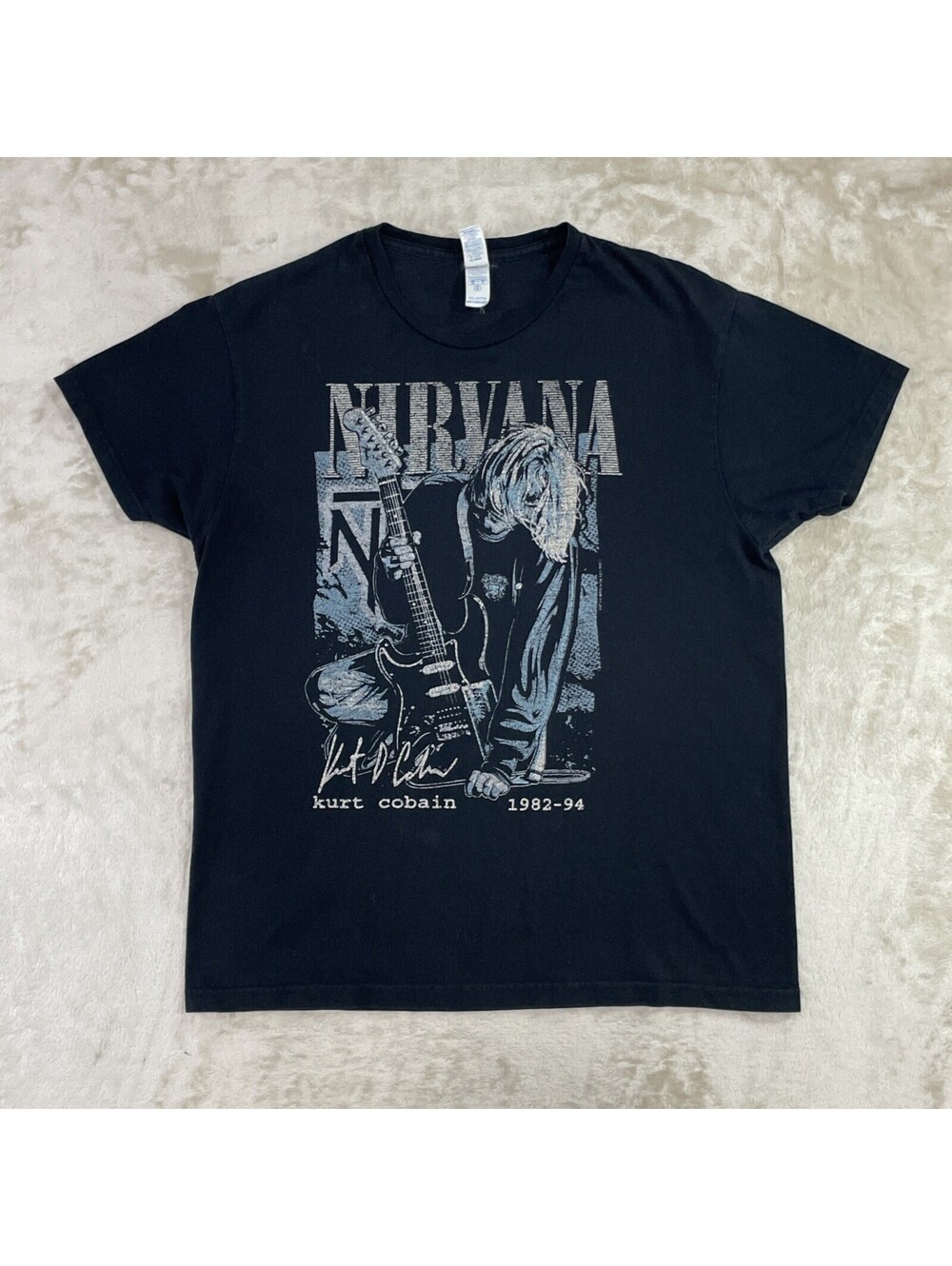 NIRVANA Kurt Cobain Guitar Legend Premium Vintage Graphic Tee JHK  TShirt Mens S